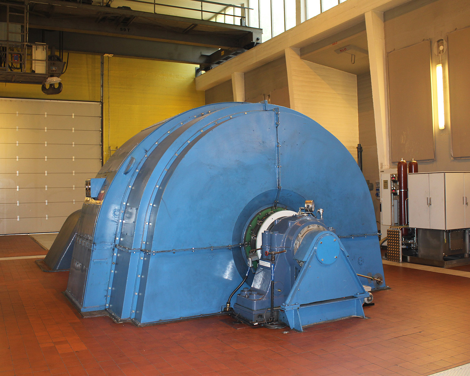 Machine room at Mågeli power plant
